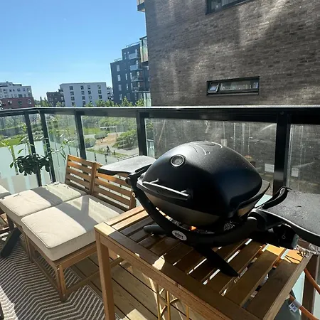 In Loren With A Balcony And Parking